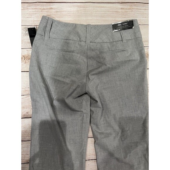 NWT $48 Daisy Fuentes Favorite Pant Heather Gray Dress Slack Pants Women size 4 - Picture 4 of 8